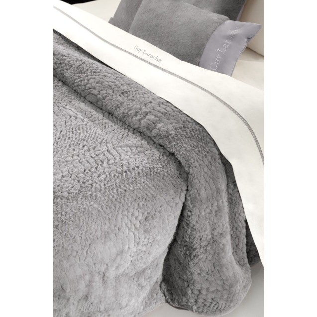 Κουβέρτα Γούνινη Υπέρδιπλη Guy Laroche Crusty Silver 220x240 Κουβέρτα Γούνινη Υπέρδιπλη Guy Laroche Crusty Silver 220x240