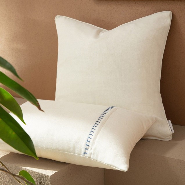 Μαξιλαροθήκη Διακόσμησης Gofis Home Chrome 30x45 Offwhite/Jean 930C/01 Μαξιλαροθήκη Διακόσμησης Gofis Home Chrome 30x45 Offwhite/Jean 930C/01