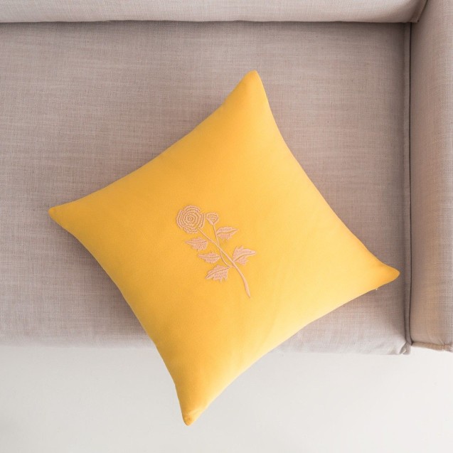Μαξιλαροθήκη Διακόσμησης Gofis Home Yolanthe Sun Yellow 484/10 43x43 Μαξιλαροθήκη Διακόσμησης Gofis Home Yolanthe Sun Yellow 484/10 43x43