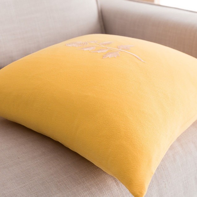 Μαξιλαροθήκη Διακόσμησης Gofis Home Yolanthe Sun Yellow 484/10 43x43 Μαξιλαροθήκη Διακόσμησης Gofis Home Yolanthe Sun Yellow 484/10 43x43