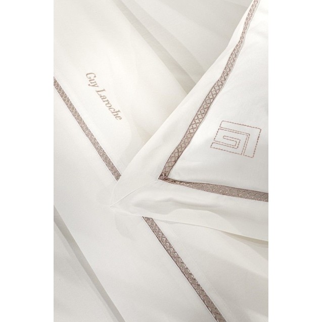 Σετ Παπλωματοθήκη King Size 3 Τεμαχίων Guy Laroche Blend Amethyst-Ivory 260x260 Σετ Παπλωματοθήκη King Size 3 Τεμαχίων Guy Laroche Blend Amethyst-Ivory 260x260