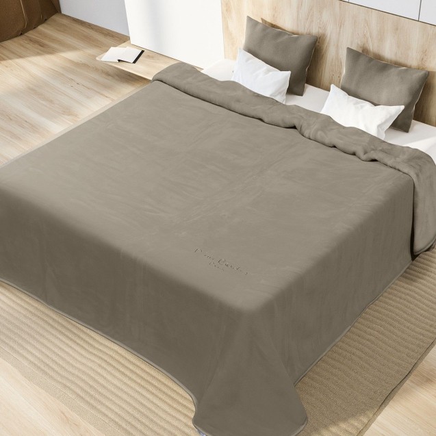 Κουβέρτα King Size 240X260 Pierre Cardin Nancy 545 Taupe(55) Κουβέρτα King Size 240X260 Pierre Cardin Nancy 545 Taupe(55)