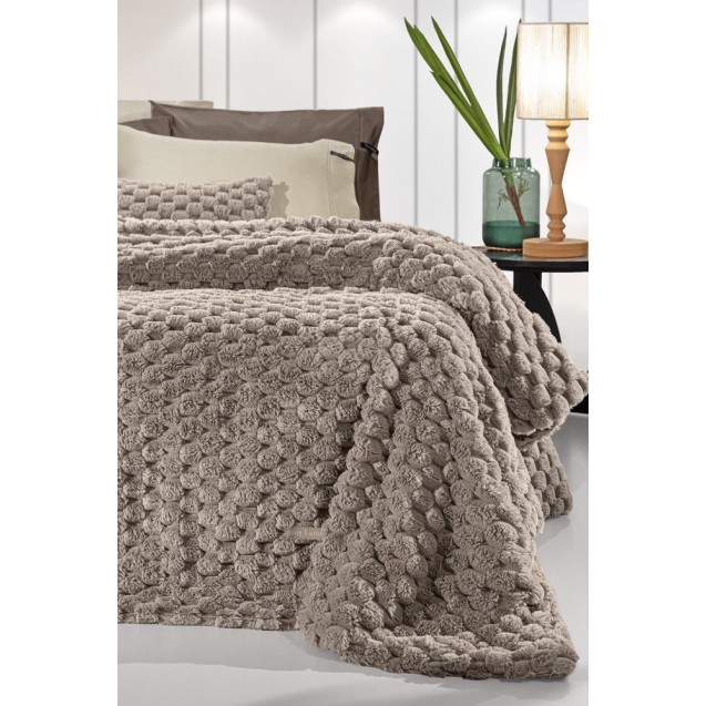Κουβέρτα Γούνινη Υπέρδιπλη Guy LarocheElixir Taupe 260x240 Κουβέρτα Γούνινη Υπέρδιπλη Guy LarocheElixir Taupe 260x240