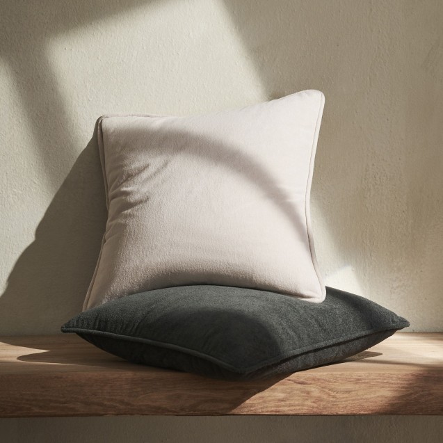 Μαξιλαροθήκη Διακόσμησης Gofis Home Ernesta Beige 137/05 43x43 Μαξιλαροθήκη Διακόσμησης Gofis Home Ernesta Beige 137/05 43x43