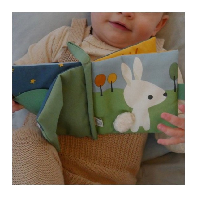 Βιβλίο Rabbit'S Day Από 100% Οργανικό Βαμβάκι Βιβλίο Rabbit'S Day Από 100% Οργανικό Βαμβάκι